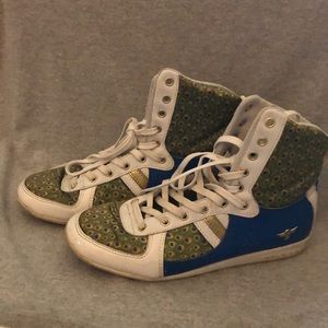 Creative Reaction Blue/White Peacock Sneakers